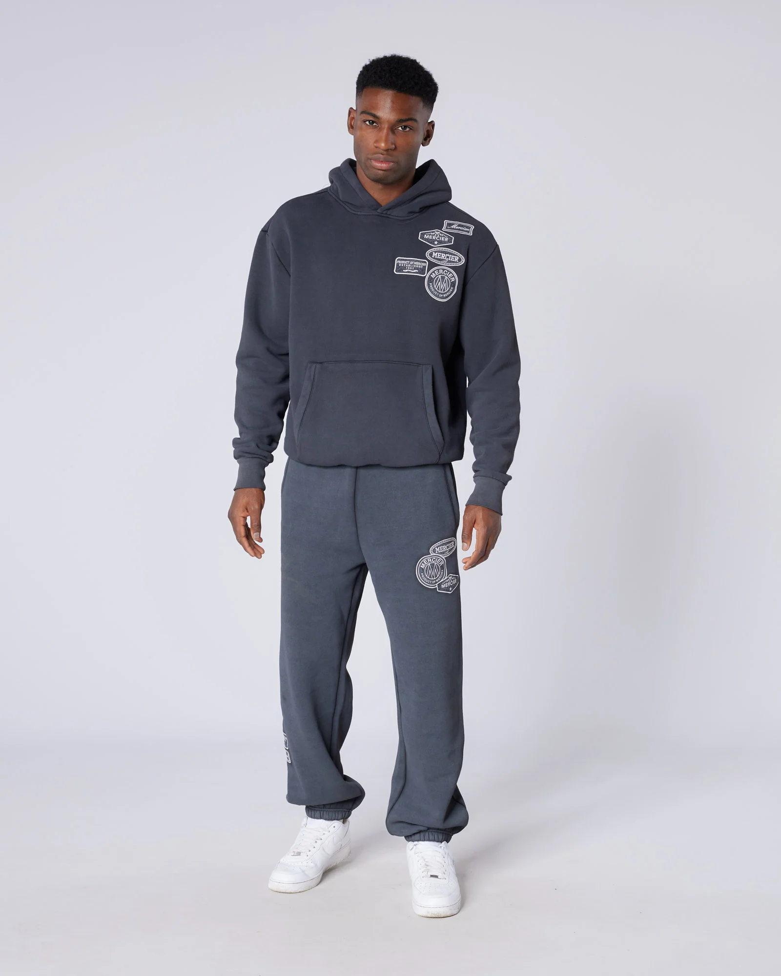 Washed Badge Hoodie Black - Image 2