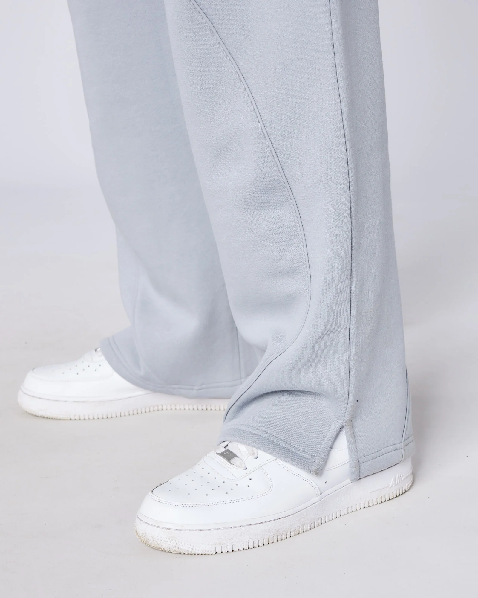 New Wave OG Badge Jogger Grey - Image 5